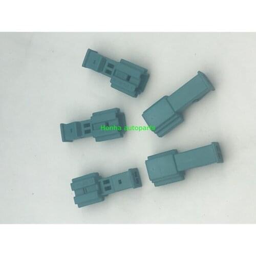 2 Pin/Way Male Plug Connector Socket Housing Terminal 61136925634 9-968654-1