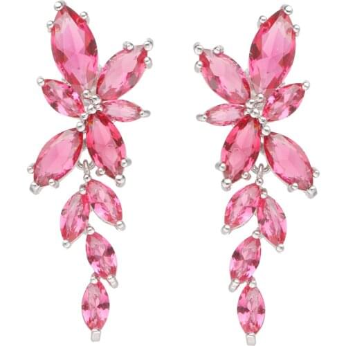 Bettyue Fashion Leave Modelling Earring Two Colors Choice For Female Dazzling Ornament With High Quality Zirconia Fancy Gift
