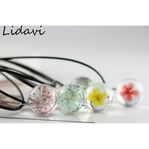 Lidavi Pendant Chains