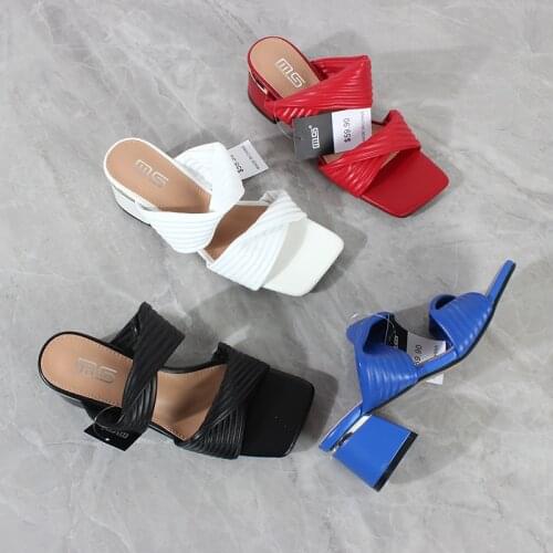 TOOREERS Shoes With Medium Heels