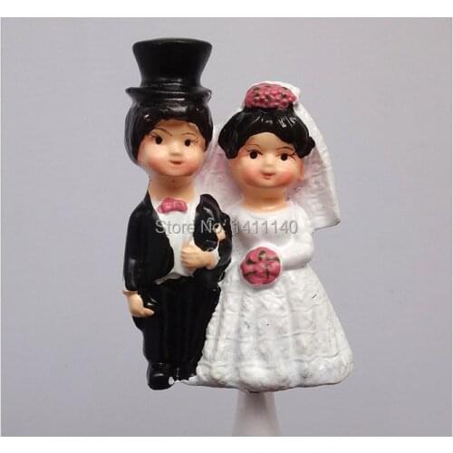 Newest Fat/buxom/chubby Bride & Groom Wedding Cake Topper Couple Figurines for cake decorations bride bouquet decorations
