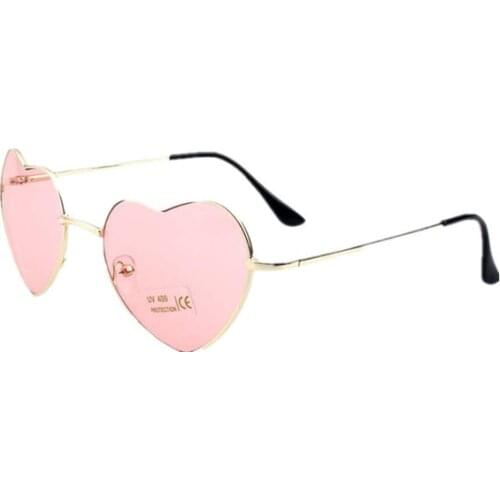 2020 Hot Pink New Sunglasses Women Fashon Brand Designer Glasses Love Heart Style Vintage Oculos Summer Retro Sun Glasses Shades
