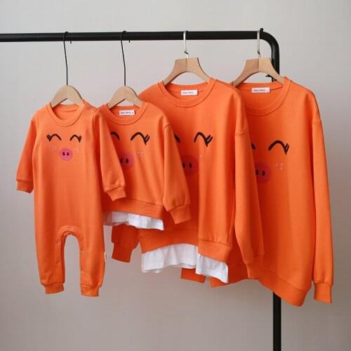 TUONXYE Family Matching Clothes Mommy Mother Daughter Son Outfits Women Mom Long Sleeves Baby Girl Boys Smile Pig T Shirt