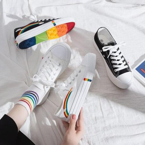 Canvas Shoes Women Vulcanized Shoes Fashion rainbow Flat Sneakers Ladies Lace-up Casual Shoes Breathable Walking Flat Shoes