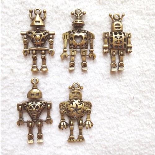 Mix robot Charm For Jewelry Making Antique bronze Color steampunk 3D robot Pendants For Bracelets pretty robot Charm