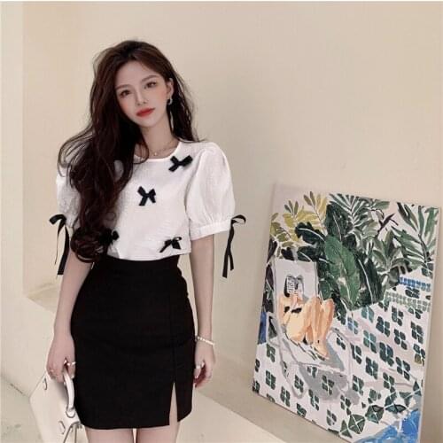 Blouse Women Summer New Style Blouse Retro Temperament Bowknot Bubble Short-sleeved Shirt Design Niche Shirt Women