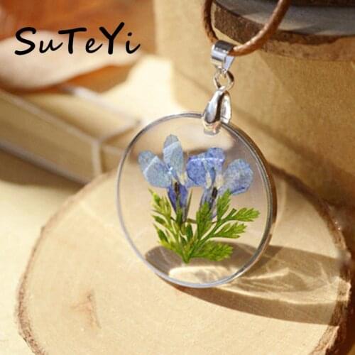 SUTEYI Charms Dried flowers Necklace Main Epoxy Natural Flower Long Necklaces & Pendants Bronze Leather Rope Chain Jewelry