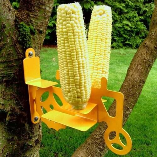 Outdoor Squirrel Feeder Mouse Feeder Decorative Tractor Corn Cob Feeder Keeps Squirrel Baffle Loose Protective