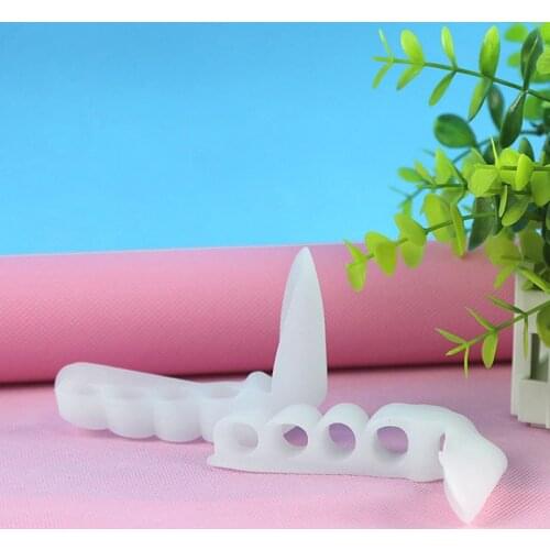 1Pair Silicone Gel Feet Fingers 5-Hole Toe Separator Thumb Valgus Protector Bunion Adjuster Hallux Valgus Guard Foot Care Tool
