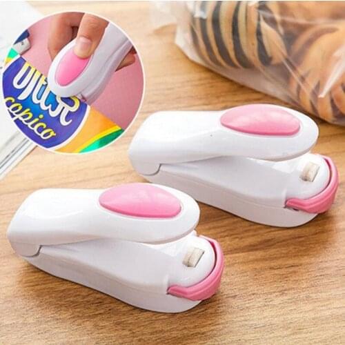 Kitchen Gadgets and Accessories Mini Portable Food Clip Heat Sealing Machine Sealer Home Snack Bag Sealer Kitchen Tools Goods