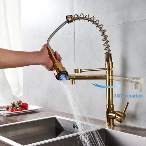 Uythner Modern Luxury Brass Gold Kitchen Faucet Rotatable Mixer Tap with LED Single Sharp Handle Single Hole Hot&Cold Water