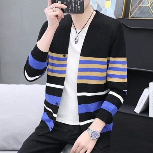 Fall 2021 Mens Trend Stripes Knitted Cardigan Teenagers Slim Fit Handsome Casual Sweater