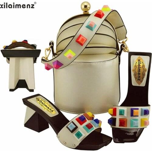 Xilaimenz 2019 Spring New Arrival Strange Style High Quality Women Shoes and Bag Set Super High Slipper for Wedding Party