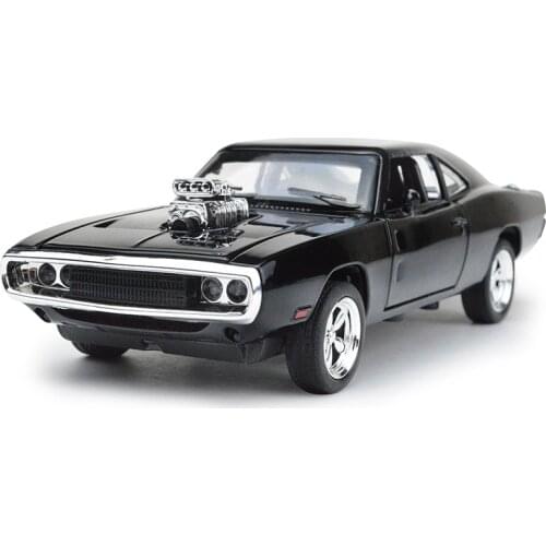 2019New 1:32 Simulated Alloy Car Model Acousto-optic Echo 4 Open-door Childrens Toy Car Birthday Gift