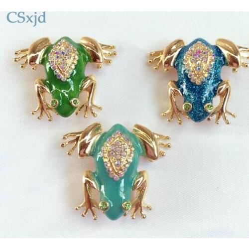 CSxjd Cute frog brooches Rhinestone Enamel for women and men green frog costume coat pin brooch