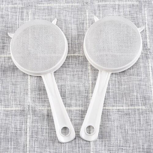 Kitchen Flour Strainer Sieve Handheld Plastic Screen Mesh Tea Leaf Strainer Flour Sieve Colander