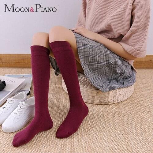 Europe and American Women New Fashion Knee Stocking Retro Solid Color Cotton Girl Casual Wram For Female Stocking Autumn Ladies