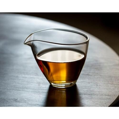 LUWU Heat-Resistant Glass Tea Pitchers Chahai Glass Gongdaobei Kung Fu Tea Accessories 210ml