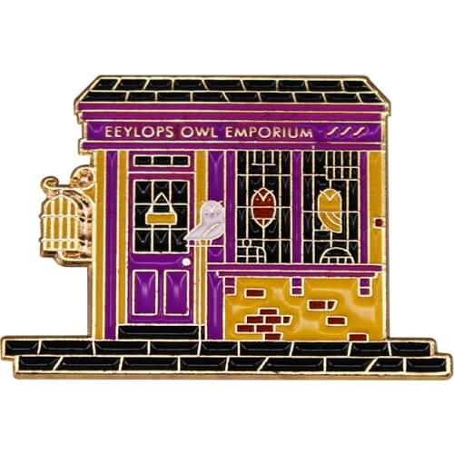 PF986 Magic world Owl Enamel Pin Movie Brooches Bag Lapel Pin Cartoon Holiday Badge Backpack Decoration Jewelry Gift Accessories