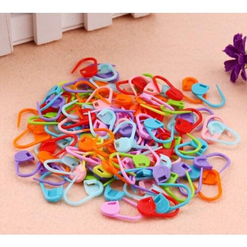 100pcs/pack Mix Mini Knitting Crochet Locking Stitch Plastic Markers Holder Needle Clip Craft Knitting tools sewing needle