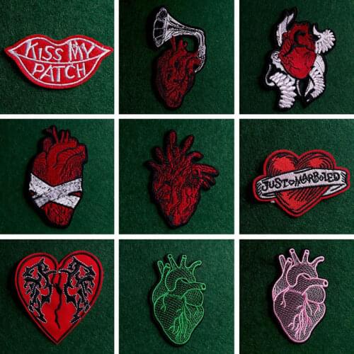 2Pcs/Lot Heart Patch Embroidered Patches For Clothing Iron On Patches On Clothes Red Hearts Hippie Stripes Appliques Patch