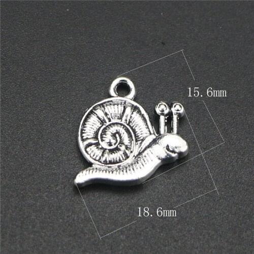 Hot selling 10 Pieces/Lot 15.6*18.6mm antique sliver garden snail charms diy handmade craft pandents jewelry making
