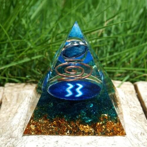 Handmade Orgonite Pyramid 60mm Planet Sphere with Blue Quartz Gemstone Copper HEALING Crystal Reiki Orgone Chakra EMF Protection