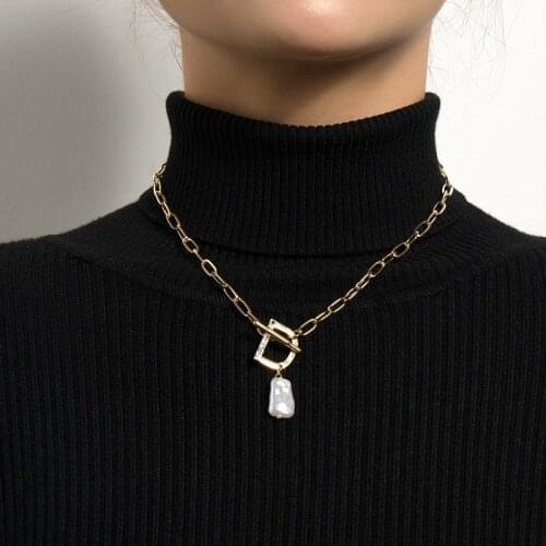 Origin Summer Unique Design Irregular Pearl Letter D Pendant Necklace for Women Exquisite Toggle Clasp Necklace Jewelry Gifts