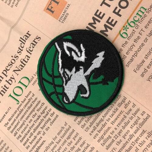 JOD 6*6cm Wolf Basketball Iron on Patches for Clothing Jerseys Embroidery Patch Applique for Clothes DIY Stickers Badges Round