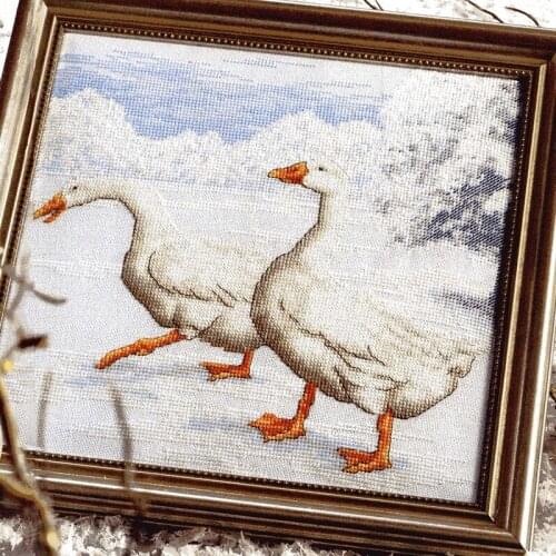 125-1 embroidery fabric Cross stitch kit for needlework and handicrafts Needlework Cross-stitch embroidery set Cross stitch kits