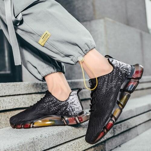 New 2021 Men Running Shoes Breathable Outdoor Sports Shoes Lightweight Sneakers For Men Comfortable Athletic Training Footwear