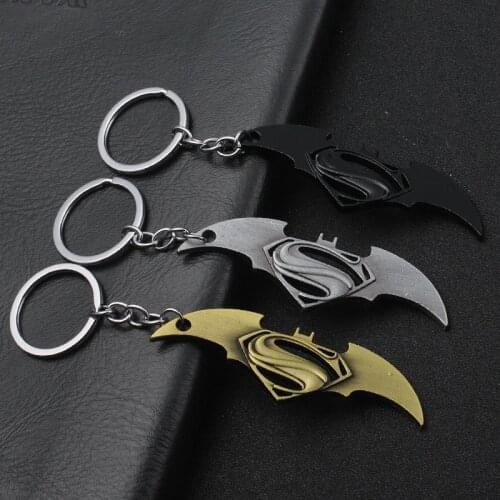 WANGAIYAO car pendant metal bat keychain creative gift couple keychain