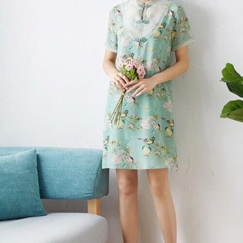 Chinese New style silk magpie print apricot flower print cheongsam with buckle