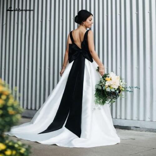 Lakshmigown Robe Satin Black and White Ball Gown Wedding Dresses 2020 Gothic Bridal Gowns Big Bow Backless Country Wedding Dress