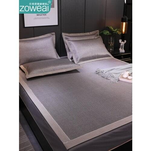 Summer ice silk cold mat bed three-piece set 1 .8m bed 1.5 meters can be washed folding summer rattan mat machine wash