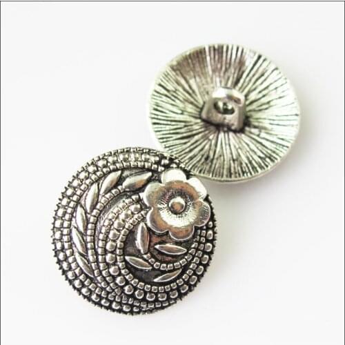 20Pcs Antiqued Silver Color Flower Charms Pendants Button For Sewing 17mm