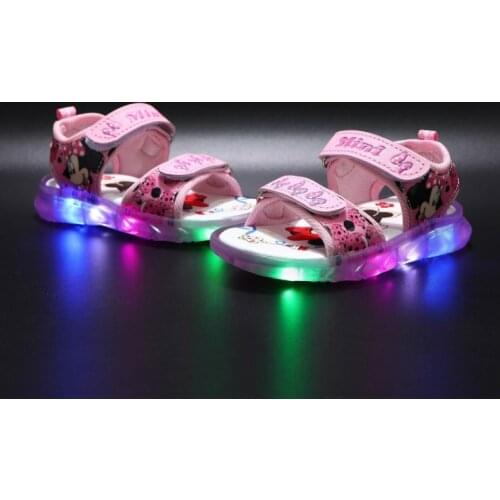Disney summer new childrens sandals 1-3 years old boys cartoon Mickey mouse led lights baby shoes girls Baotou beach sandals