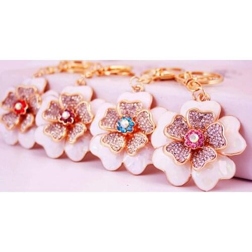 Korean Creative Cute Clover of Four Leaves Mens and Womens Couple Car Keychain New Style Promotional 503