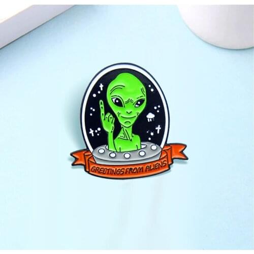 Alien Friends Enamel Lapel Pins Greetings from aliens Alien UFO Cute Brooches Badges Fashion Gifts for Friends Pins Wholesale