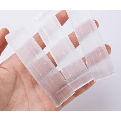 Sporadic 50-70g Natural Stones Selenite Sticks Wands Energy Raw Stones Selenite Quartz Crystal for Collection Home Decoration