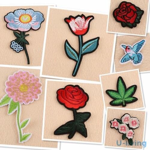 1pcs Mix Flowers Patches for Clothing Iron on Embroidered Sew Applique Cute Patch Fabric Badge Garment DIY Apparel Accessories