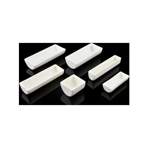 99 corundum crucible boat, semicircular porcelain boat, 99% alumina burning boat, square perforated boat, tube furnace