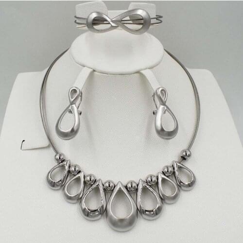 2018 Fashion Bamboo Shape African Beads Jewelry Set Exquisite Flash Dubai Jewelry Set Nigerian Wedding Bridal Bijoux bracelt set