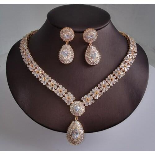 Hot sale New fashion vintage red green blue black water drop golden necklace earring set party birthday jewelry free shipping