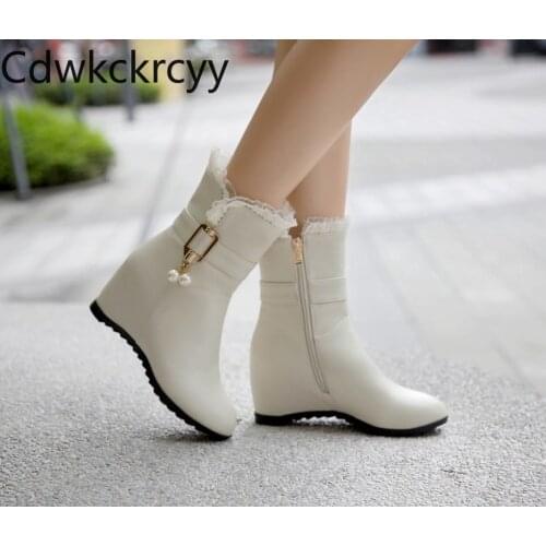 Winter The New fashion Round head Increase within Womens boots white sweet Lace Plus velvet Keep warm High heel Women boots