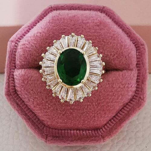 2021 New Luxury Green Gold Color Oval Engagement Ring For Women Lady Anniversary Gift Jewelry Wholesale Valentines Day R5064