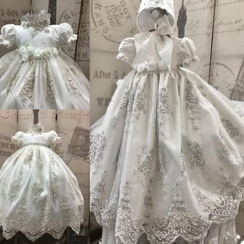 2021 Luxury Beaded Christening Gowns For Baby Girls Lace 3D Flowers Appliqued Pearls Baptism Dresses With Bonnet First Communica