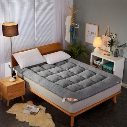 Lamb cashmere mattress Student Childrens Thickened Mattress Quilted Mattress Pad Cover Lamb Velvet Soft Mattress for Dormitory