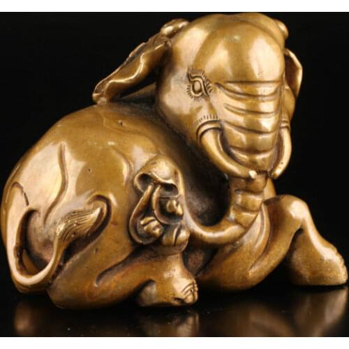 Collectable Vintage Old Brass Casting Lucky Vivid Artistic Elephants Statue