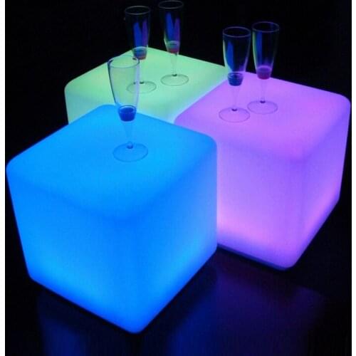 40x40x40CM LED Cube Light Luminous Furniture Remote Control 16-Color LED Cubic Stool Lamp for Outdoor Indoor Night Party Decor